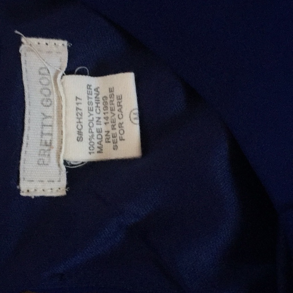 ⭐️ Firm Price ⭐️ Royal Blue Blouse with tie up sleeves and elastic bottom - Picture 4 of 4